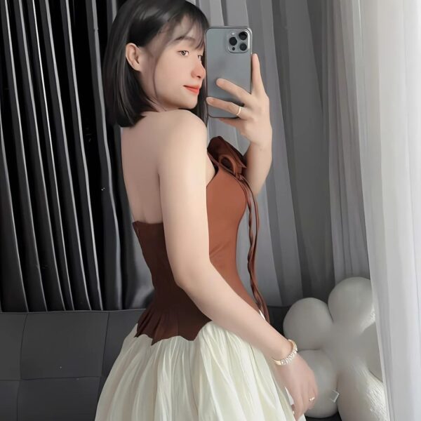 Set đồ nữ áo cotton lạnh 2 dây cổ chữ V có mút ngực phối tơ nến kèm chân váy ngắn xòe xếp ly có lót quần xinh xắn dành cho nàng diện đi chơi, đi biển - Hình ảnh 2