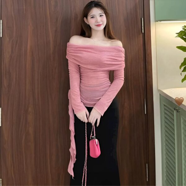 Set đồ nữ áo nhũ trễ vai đính hoa hồng phối chân váy đuôi cá chất poly xinh xắn dành cho nàng diện đi chơi - Hình ảnh 2