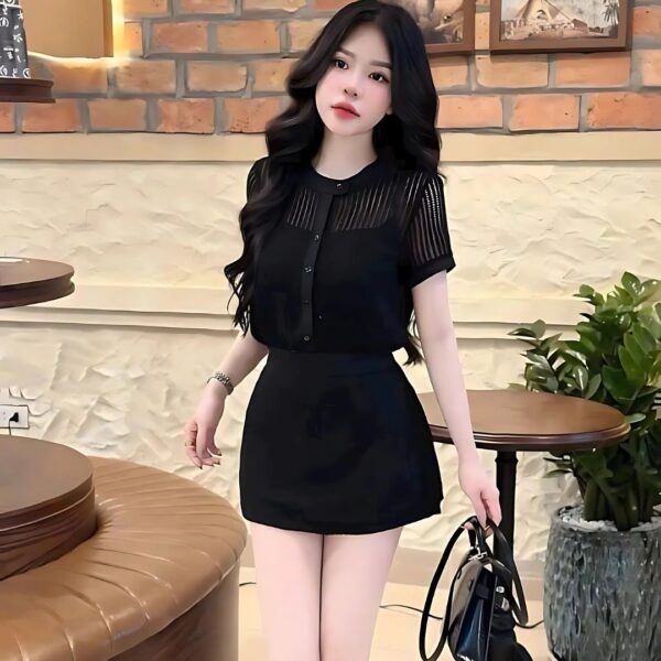 Set đồ nữ áo ren cổ tròn có áo lót trong kèm chân váy ngắn 3 lớp lót có quần trong xinh xắn dành cho các nàng diện đi chơi - Hình ảnh 2