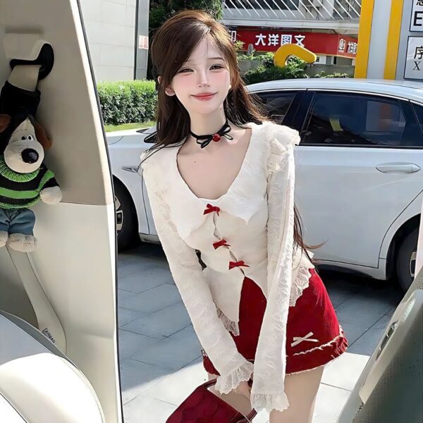 Set đồ nữ 3 món áo ren hàn tay dài đính nơ kèm áo lót trong phối chân váy bèo vải nhung xinh xắn dành cho nàng diện đi chơi - Hình ảnh 5