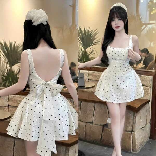 Đầm váy nữ đầm chấm bi trắng đen áo 2 dây đính nơ sau chất sóng ý phối chân váy xoè xếp ly xinh xắn dành cho nàng diện đi chơi - Hình ảnh 5