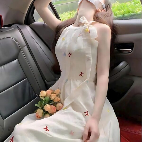 Đầm váy nữ áo cổ tròn cột dây cổ có lót mút phối chân váy dài xoè xếp ly xinh xắn dành cho nàng diện đi chơi - Hình ảnh 3