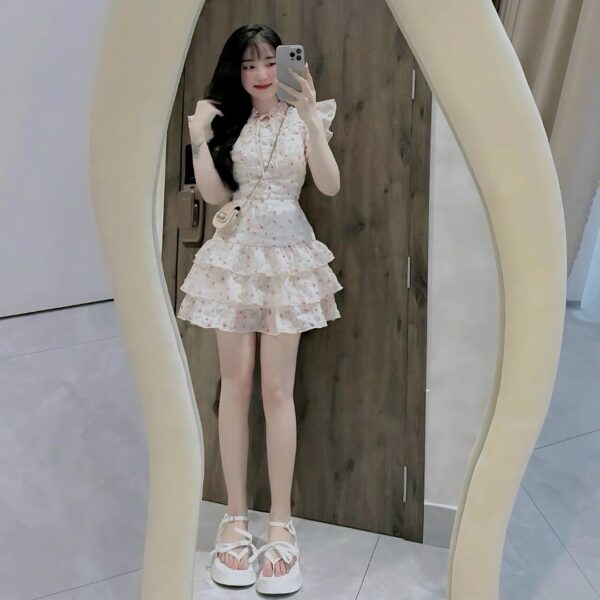 Đầm váy nữ đầm xốp hoa nút bọc phối chân váy xoè xếp ly 3 tầng có lót quần xinh xắn dành cho nành diện đi chơi - Hình ảnh 4